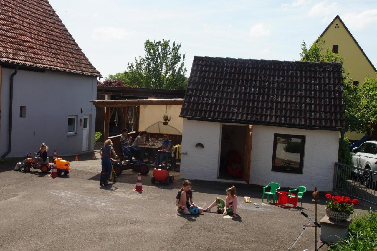 Ferienhof Barthel กุนเซนเฮาเซิน ภายนอก รูปภาพ